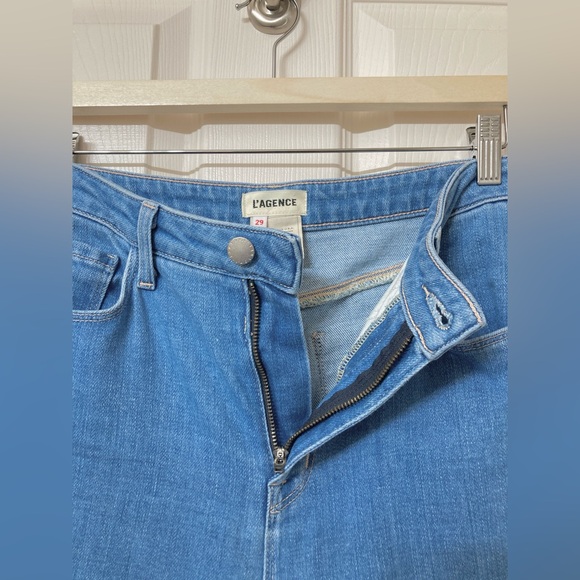 L’AGENCE Women’s Clayton High Rise Wide Leg Jeans in Salina Wash Size 29 - Picture 4 of 11